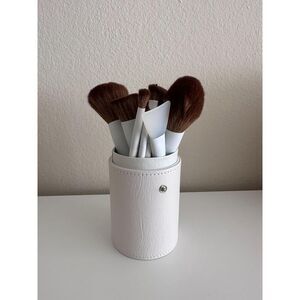 20PCs White Professional Makeup Brushes Travel Kit with Holder & 2 Powder Puff